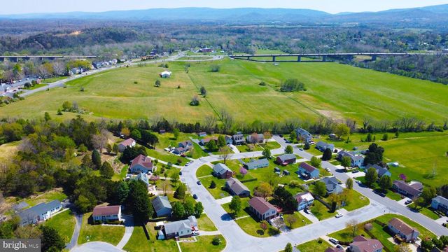 281 CREEKSIDE WAY, Front Royal, VA 22630