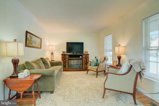 281 CREEKSIDE WAY, Front Royal, VA 22630