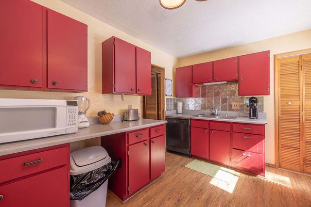 265 Cedar Lane, Sugarloaf, CA 92386