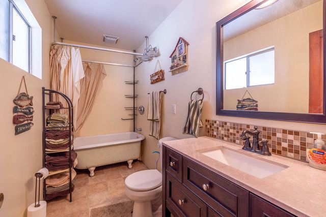 265 Cedar Lane, Sugarloaf, CA 92386