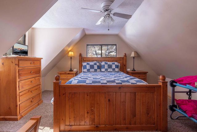 265 Cedar Lane, Sugarloaf, CA 92386