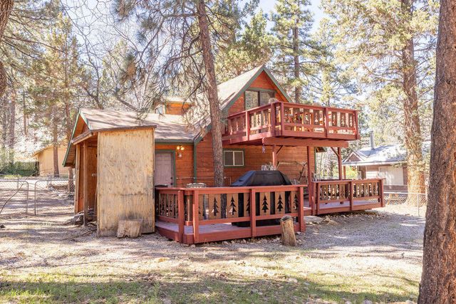 265 Cedar Lane, Sugarloaf, CA 92386