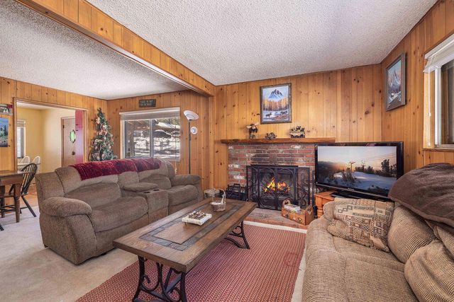 265 Cedar Lane, Sugarloaf, CA 92386