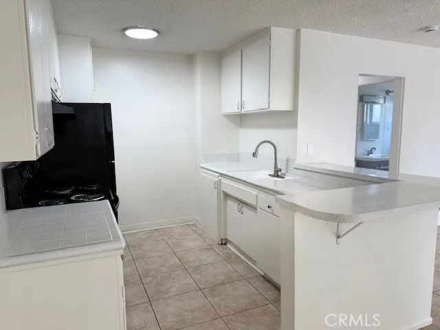 685 E Vista Chino C, Palm Springs, CA 92262
