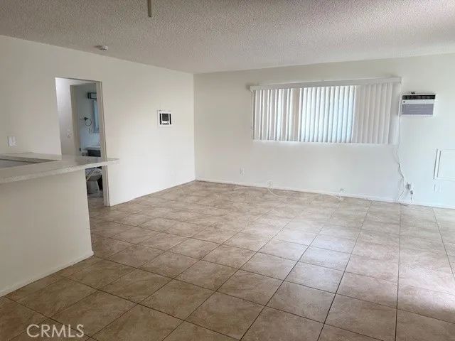 685 E Vista Chino C, Palm Springs, CA 92262