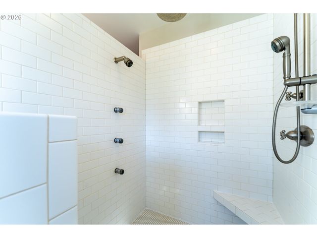 21200 Se OLD BETHEL Rd, Amity, OR 97101