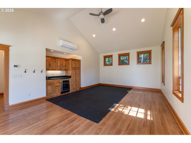 21200 Se OLD BETHEL Rd, Amity, OR 97101