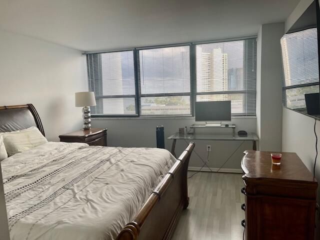 5600 N Flagler Drive 604, West Palm Beach, FL 33407