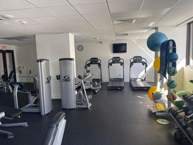 5600 N Flagler Drive 604, West Palm Beach, FL 33407