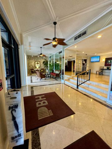 5600 N Flagler Drive 604, West Palm Beach, FL 33407