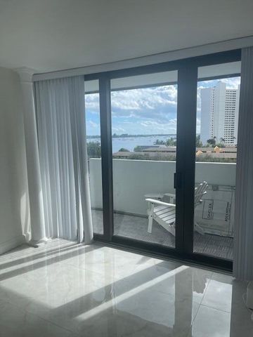 5600 N Flagler Drive 604, West Palm Beach, FL 33407