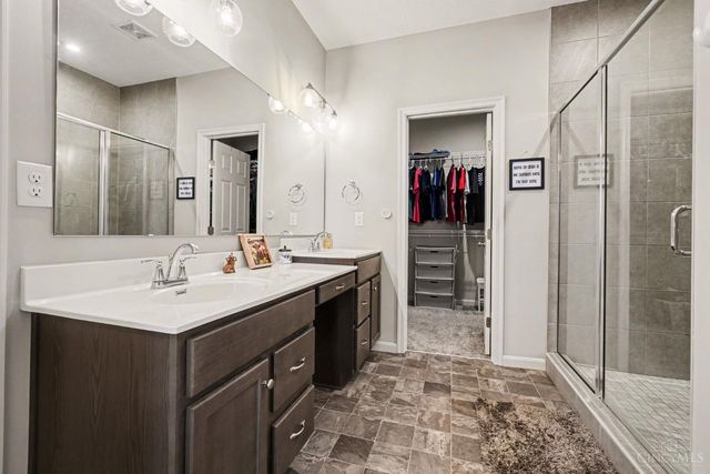 2850 Buckridge Drive, Miami Twp, OH 45233