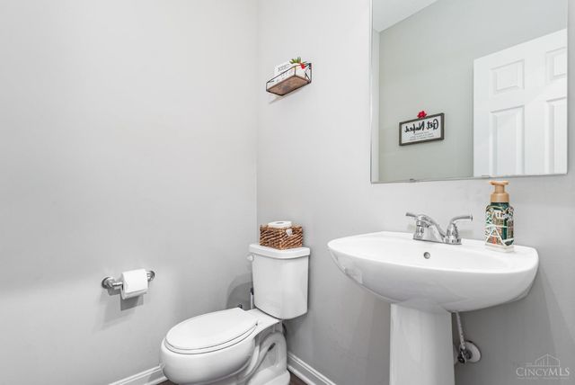 2850 Buckridge Drive, Miami Twp, OH 45233