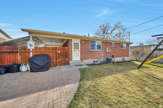 140 W PAULA DR, Sandy, UT 84070