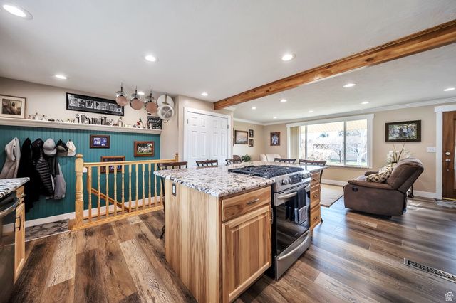 140 W PAULA DR, Sandy, UT 84070