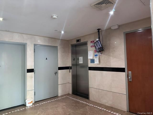 3226 Union Street 5E, Flushing, NY 11354