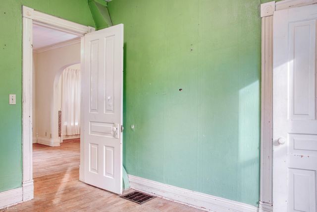 617 Grand Avenue, Owosso, MI 48867