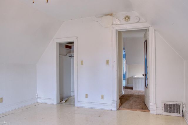 617 Grand Avenue, Owosso, MI 48867