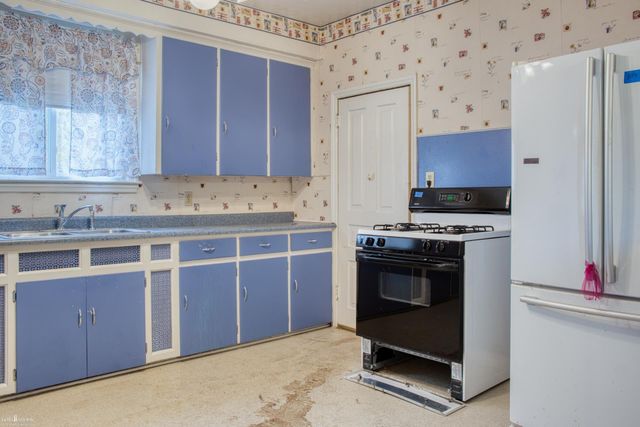 617 Grand Avenue, Owosso, MI 48867