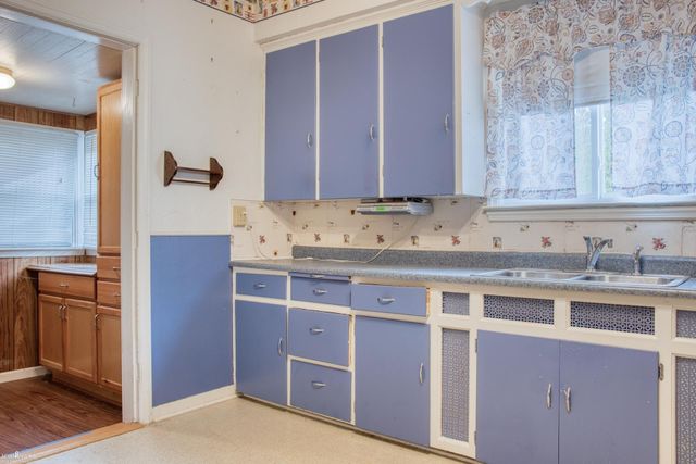 617 Grand Avenue, Owosso, MI 48867