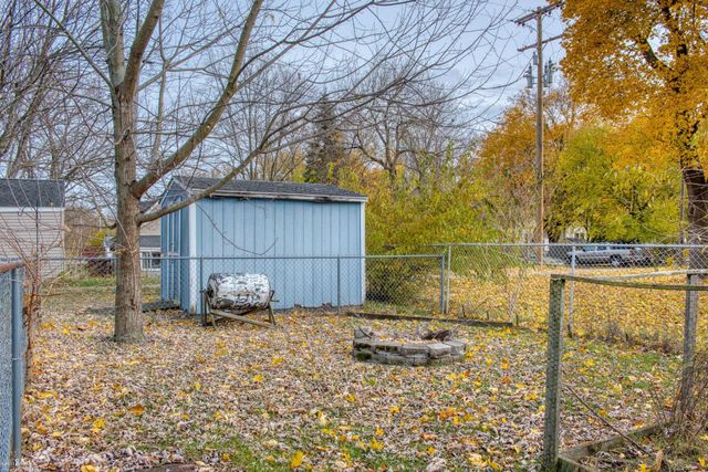 617 Grand Avenue, Owosso, MI 48867