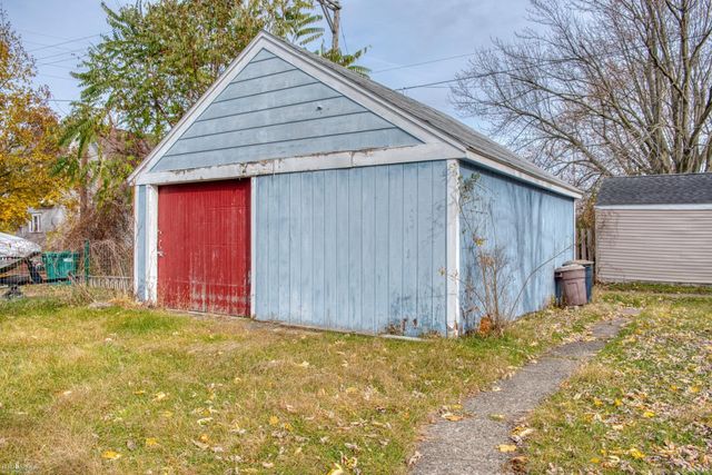 617 Grand Avenue, Owosso, MI 48867