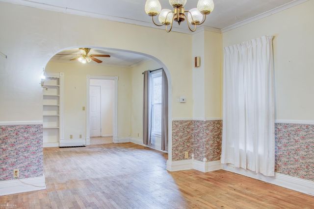 617 Grand Avenue, Owosso, MI 48867