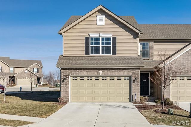 111 Deer Grove Court, St Peters, MO 63376