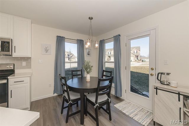 111 Deer Grove Court, St Peters, MO 63376