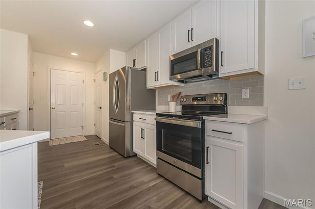 111 Deer Grove Court, St Peters, MO 63376