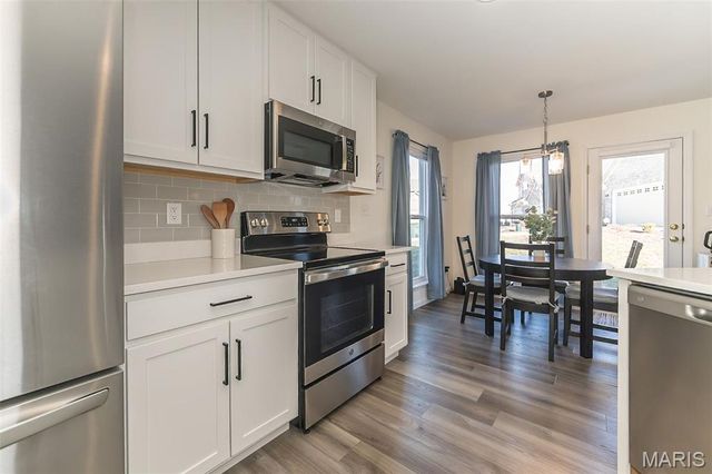 111 Deer Grove Court, St Peters, MO 63376