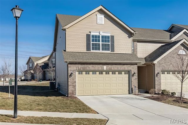 111 Deer Grove Court, St Peters, MO 63376