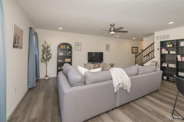 111 Deer Grove Court, St Peters, MO 63376