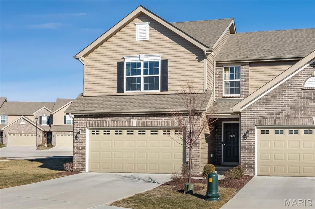 111 Deer Grove Court, St Peters, MO 63376