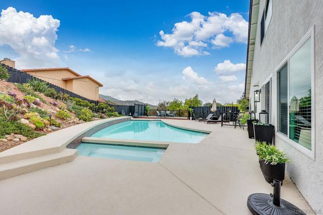 3303 Del Charro Rd, Jamul, CA 91935
