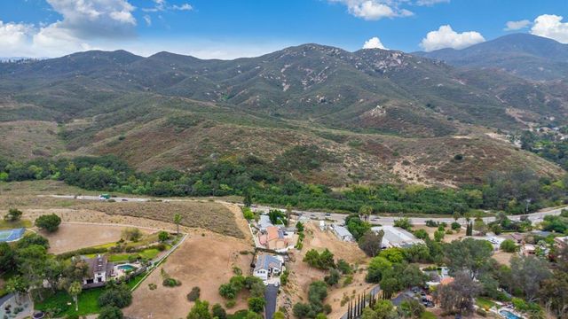 3303 Del Charro Rd, Jamul, CA 91935