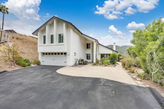 3303 Del Charro Rd, Jamul, CA 91935