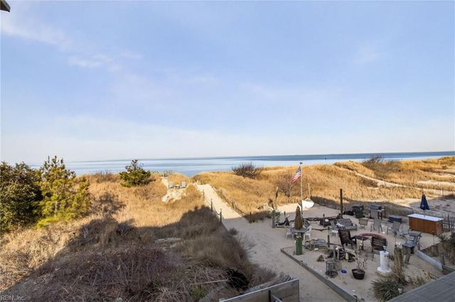 1634 E Ocean View Ave Apt 2B, Norfolk, VA 23503