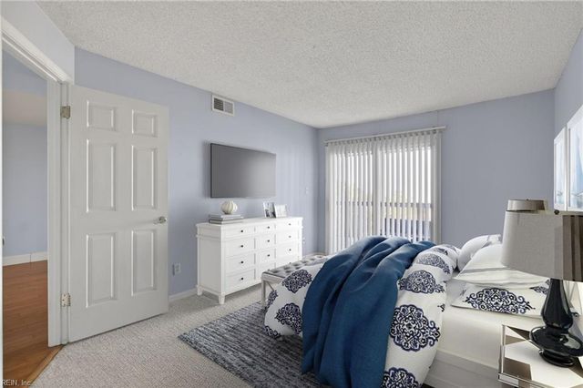 1634 E Ocean View Ave Apt 2B, Norfolk, VA 23503