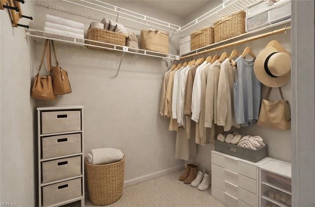 1634 E Ocean View Ave Apt 2B, Norfolk, VA 23503