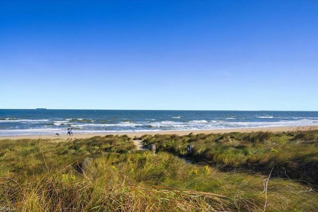 1634 E Ocean View Ave Apt 2B, Norfolk, VA 23503