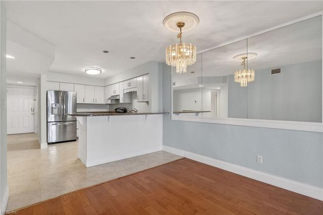 1634 E Ocean View Ave Apt 2B, Norfolk, VA 23503