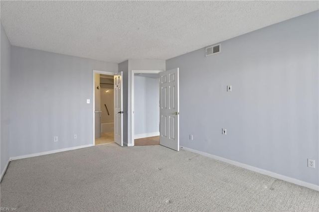 1634 E Ocean View Ave Apt 2B, Norfolk, VA 23503