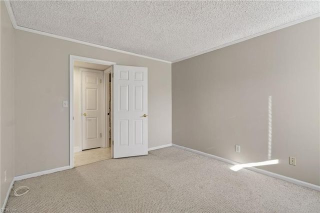 1634 E Ocean View Ave Apt 2B, Norfolk, VA 23503