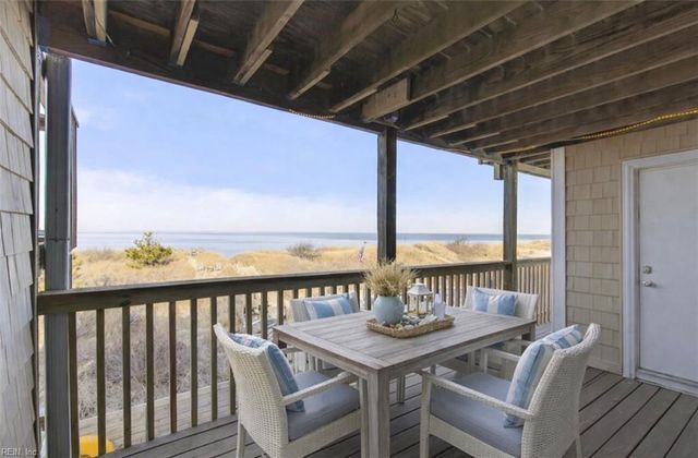 1634 E Ocean View Ave Apt 2B, Norfolk, VA 23503