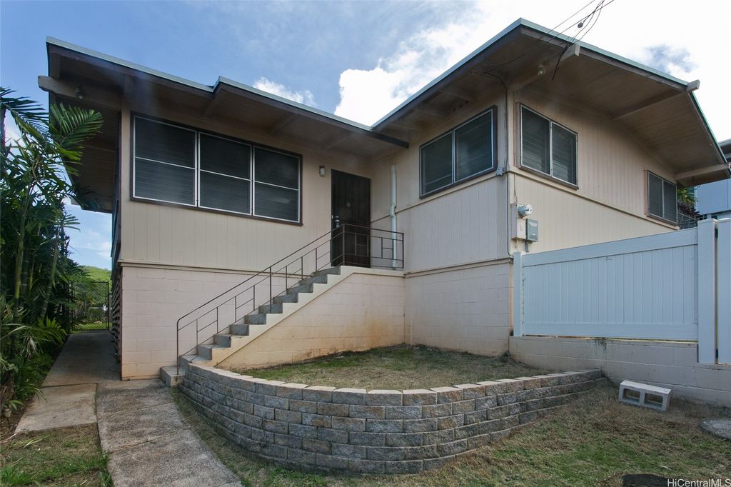 44-127 Mikiola Drive, Kaneohe, HI 96744
