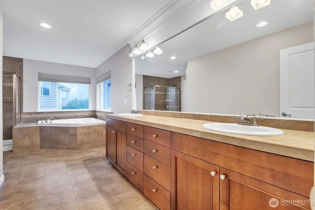 6201 SE 2nd, Renton, WA 98059
