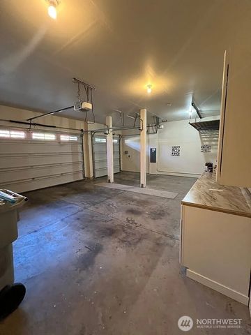 6201 SE 2nd, Renton, WA 98059