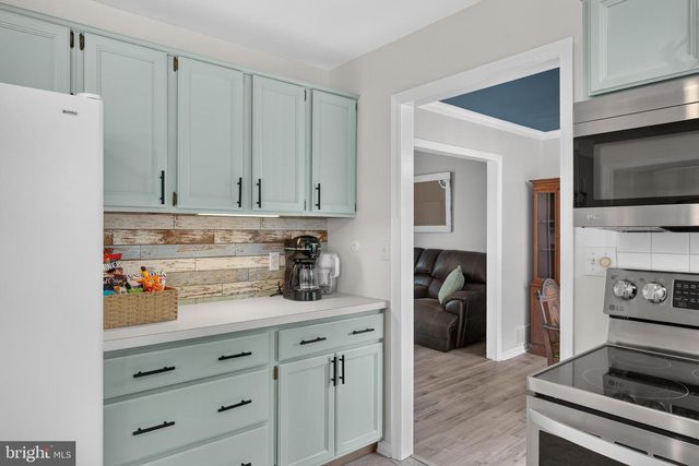610 E WALNUT ST, Annville, PA 17003