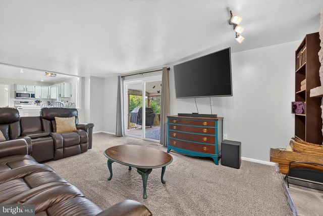 610 E WALNUT ST, Annville, PA 17003
